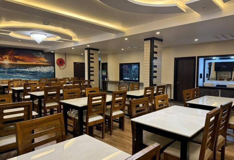 Hotel Rupasi Bangla 2, New Digha   Near Sea Beach ! Easygorooms