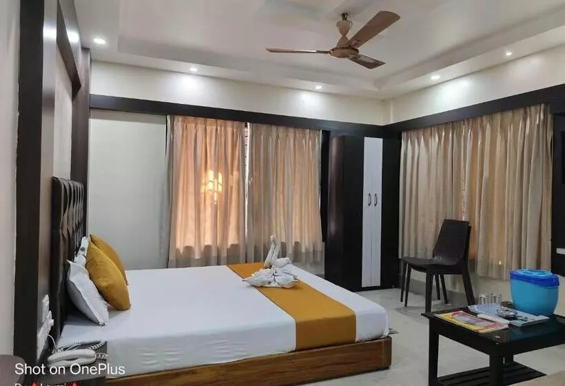 Hotelli Rupasi Bangla 2, New Digha   Near Sea Beach ! Easygorooms