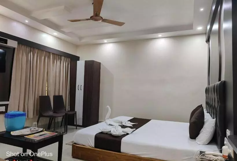 Hotelli Rupasi Bangla 2, New Digha   Near Sea Beach ! Easygorooms