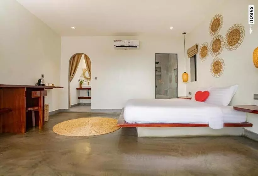 هتل Santaniya Residence