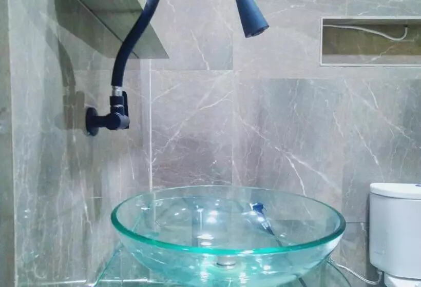 ホテル Shiva Home Syariah Redpartner Near Alun Alun Tegal