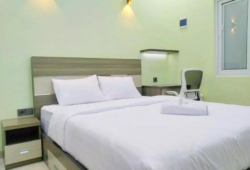 ホテル Shiva Home Syariah Redpartner Near Alun Alun Tegal