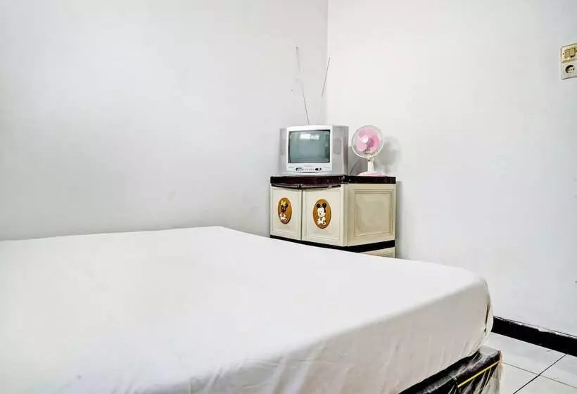 هتل Spot On 93475 Garuda Homestay Syariah