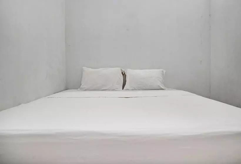 هتل Spot On 93475 Garuda Homestay Syariah