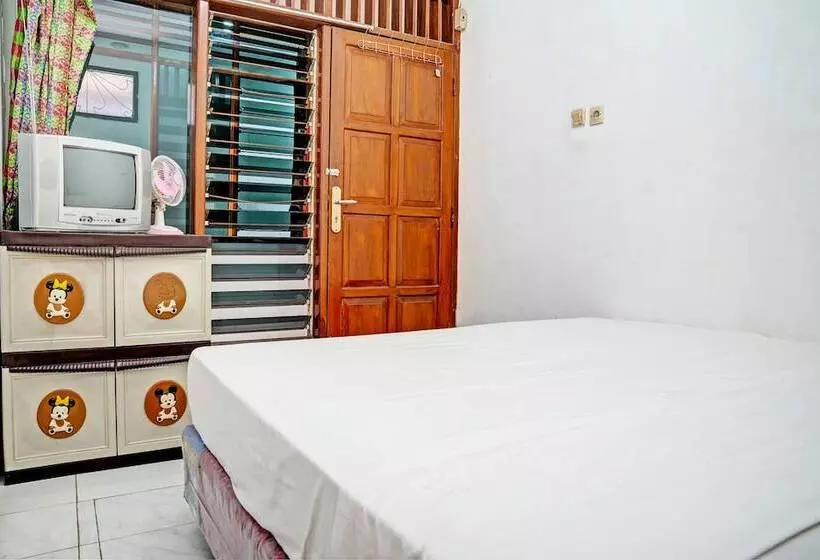 هتل Spot On 93475 Garuda Homestay Syariah