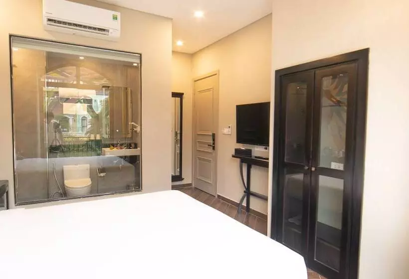 هتل Tropical Bay Grand World Phu Quoc