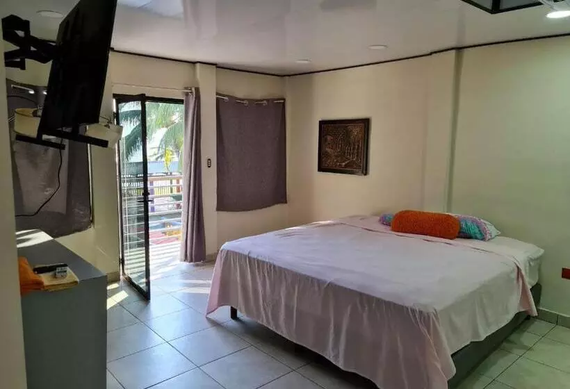هتل Villa Sol