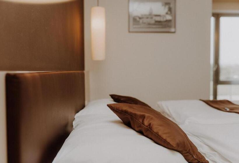 酒店 Weinblick & Weingut Grafinger