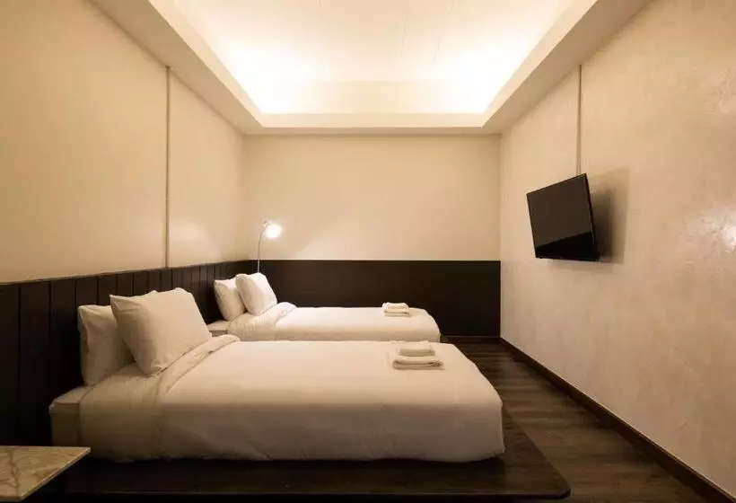 ホテル Within Korat Sawairiang