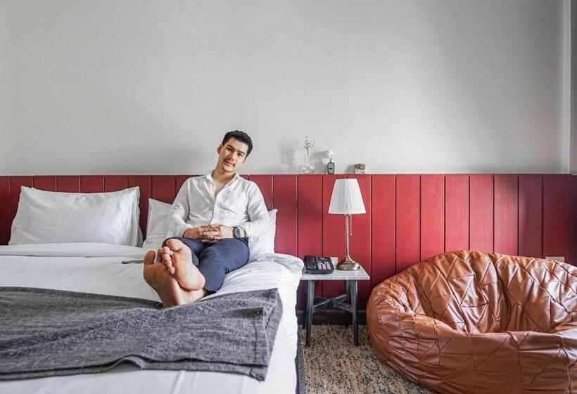 ホテル Within Korat Sawairiang