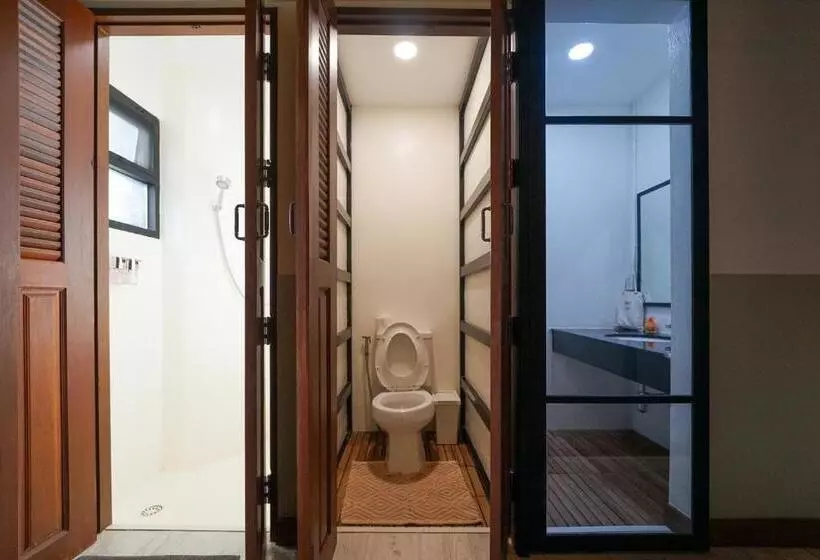 ホテル Within Korat Sawairiang