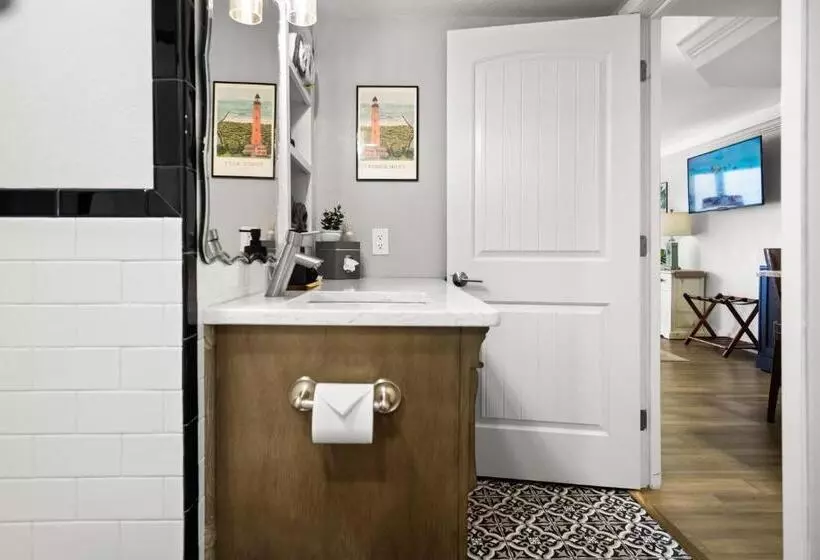 Open For 2025 Speedweeks Daytona 500   Beachfront Studio   Private Balcony With Ocean View   Pool