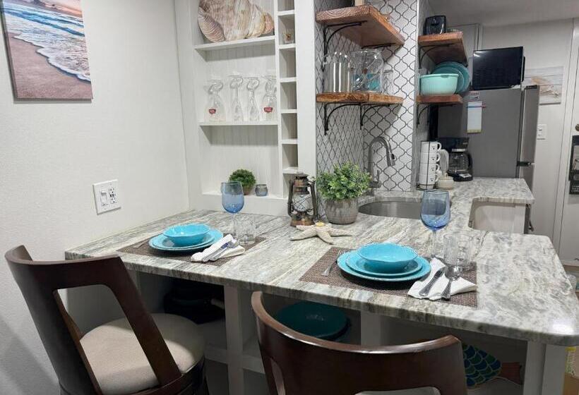 Open For 2025 Speedweeks Daytona 500   Beachfront Studio   Private Balcony With Ocean View   Pool