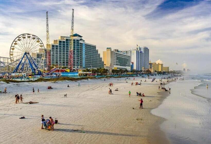 Open For 2025 Speedweeks Daytona 500   Beachfront Studio   Private Balcony With Ocean View   Pool