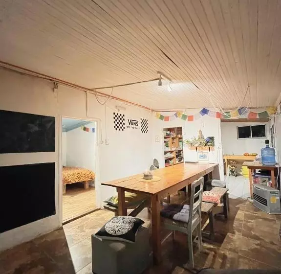 Majatalo Surfhouse Pichilemu