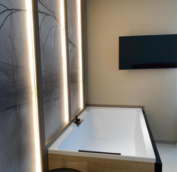 تختخواب و صبحانه Comàr Suite