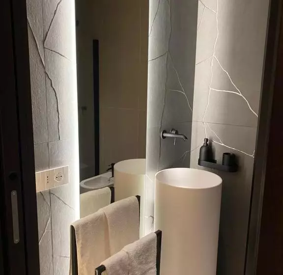 Aamiaismajoitus (B&B) Comàr Suite