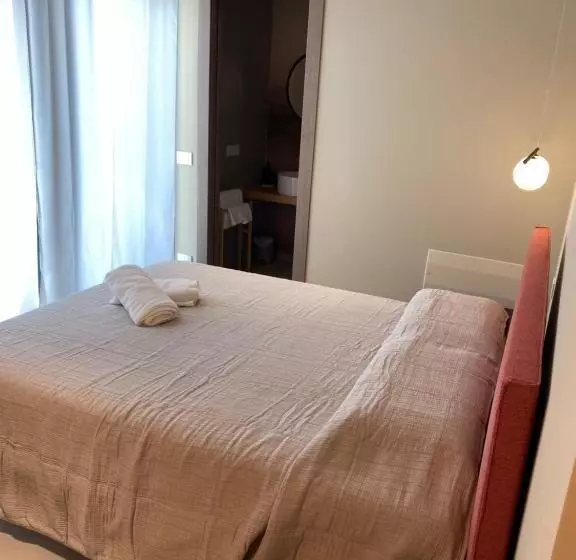 Aamiaismajoitus (B&B) Comàr Suite