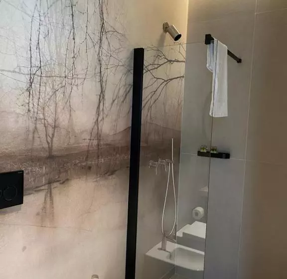 Aamiaismajoitus (B&B) Comàr Suite