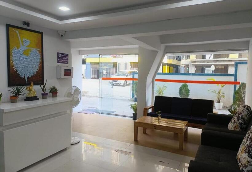 Bed and Breakfast Ranveer Studio