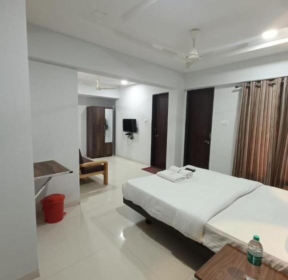 Bed and Breakfast Ranveer Studio