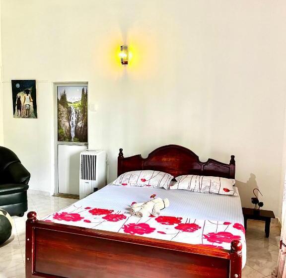 Bed and Breakfast Villa Du Ciel   Galle