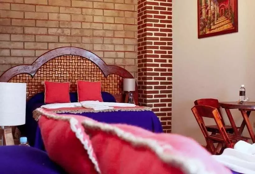 Hotelli El Aguila, Villa Del Carbón