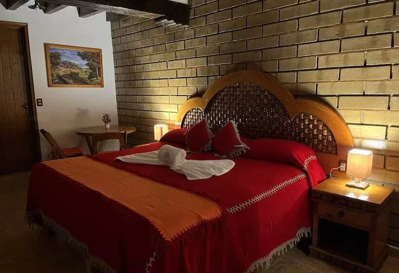 Hotelli El Aguila, Villa Del Carbón