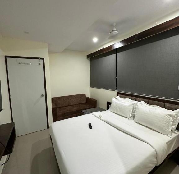 בית מלון כפרי Golden View