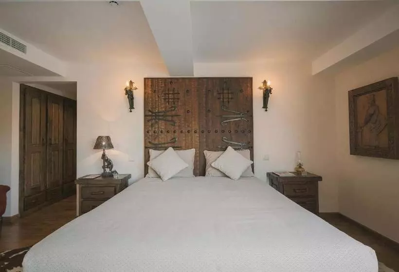 ホテル Reinado De Dom Dinis