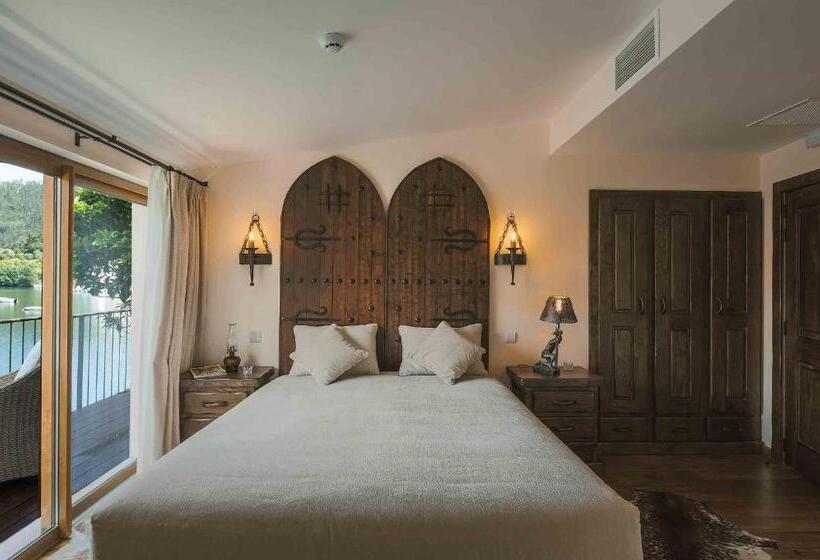 هتل Reinado De Dom Dinis