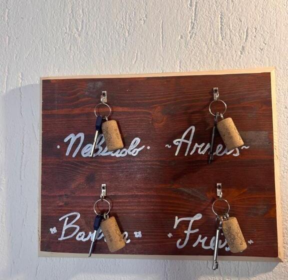 ホテル Tenuta Agricola La Cava  Cantina E Agriturismo