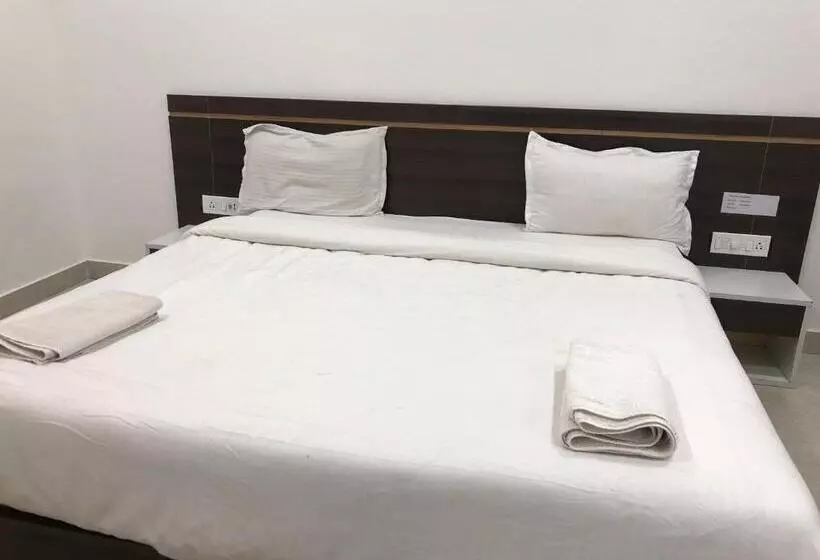 Meridian Hotel & Resort