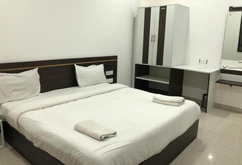 Meridian Hotel & Resort