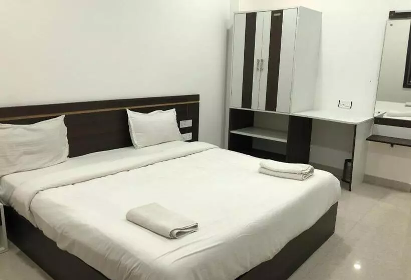 Meridian Hotel & Resort