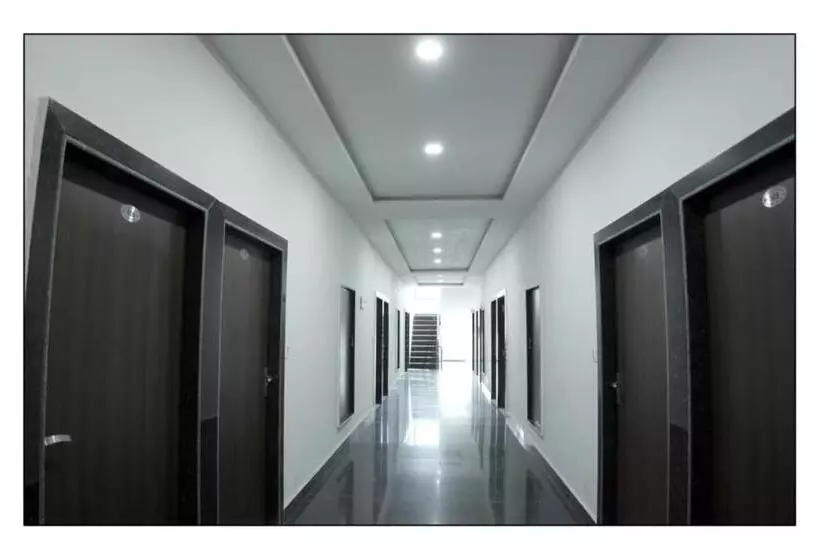 Meridian Hotel & Resort