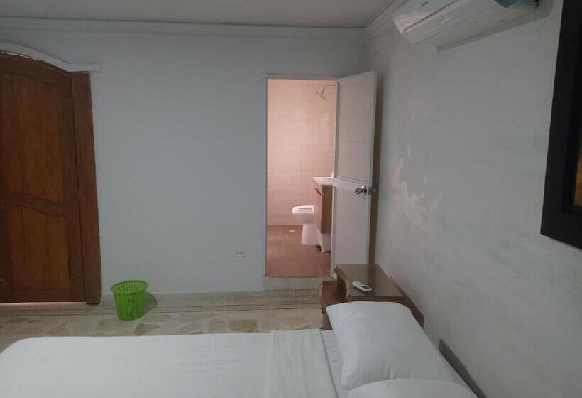 פנסיון Casa Blanca Ciudad Jardín