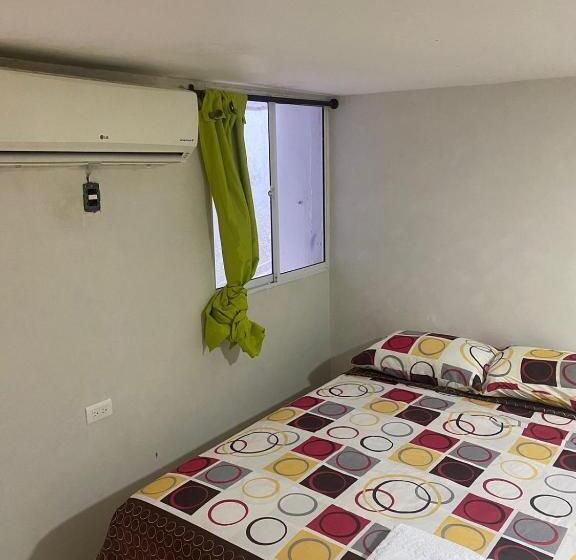 פנסיון Casa Blanca Ciudad Jardín