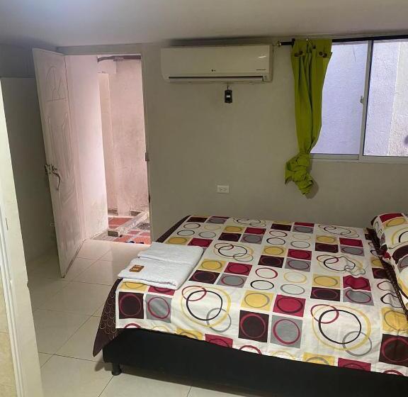 פנסיון Casa Blanca Ciudad Jardín