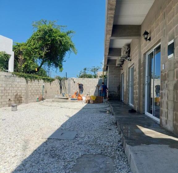 پانسیون Casa Monros