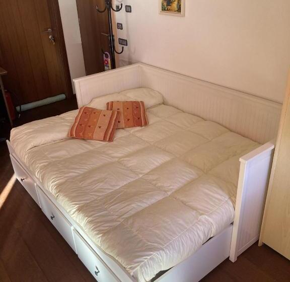 پانسیون La Stanza Dei Segreti