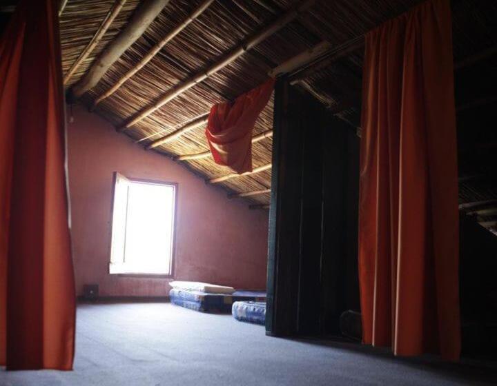 ユースホステル Déja Vú