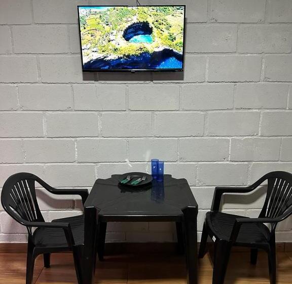 ユースホステル Reserva Athenas Clube De Campo