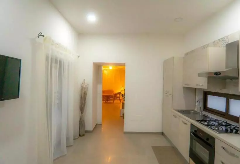 Aamiaismajoitus (B&B) Palazzo Del Vescovo