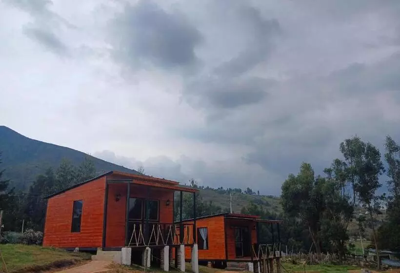 ホテル Hospedaje Cabaña Guatavita Finca Las Acacias