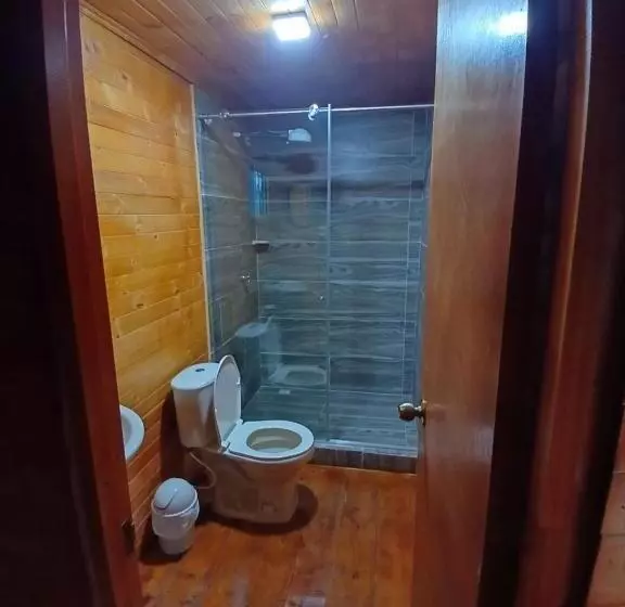 ホテル Hospedaje Cabaña Guatavita Finca Las Acacias