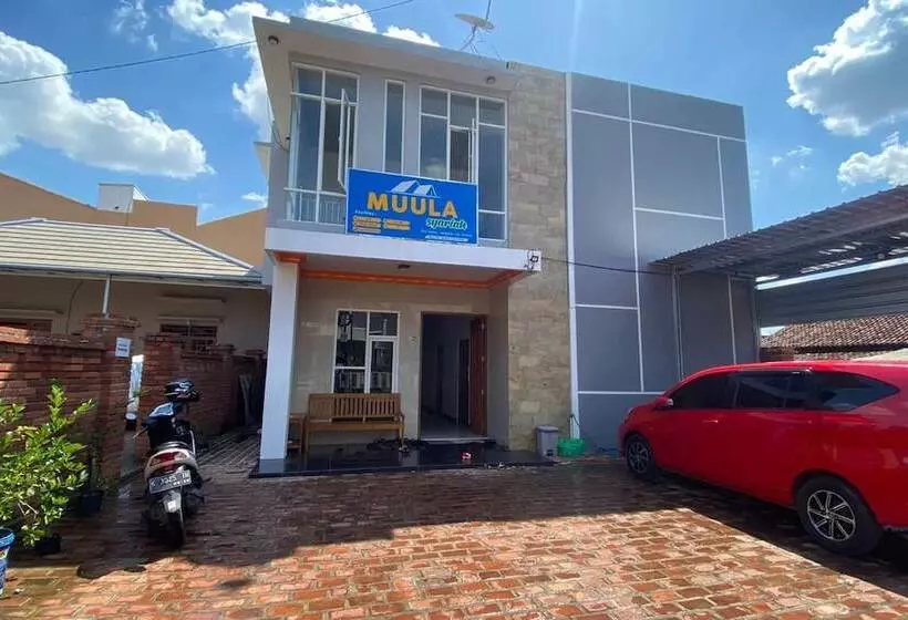 Hotelli Oyo 93453 Muula Homestay Syariah