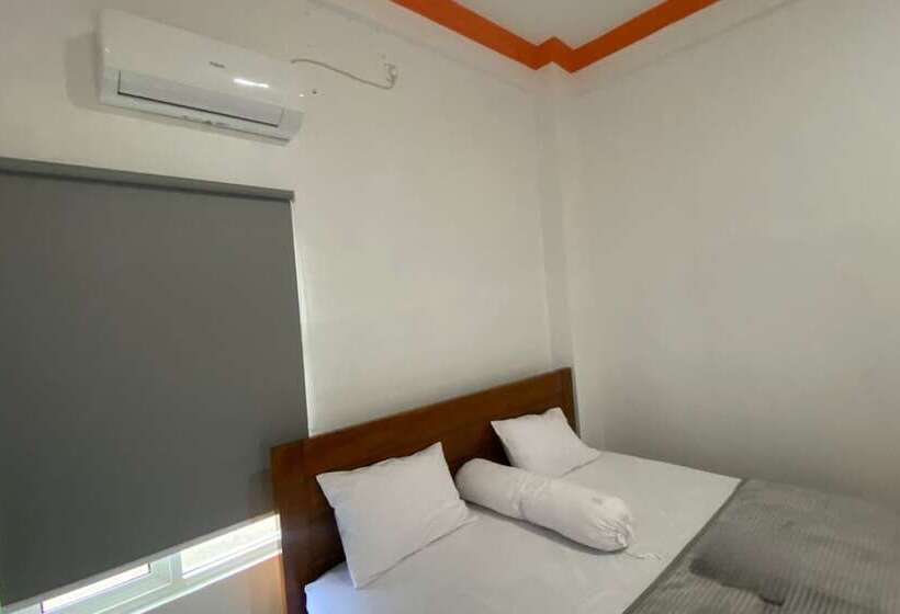 فندق Oyo 93453 Muula Homestay Syariah