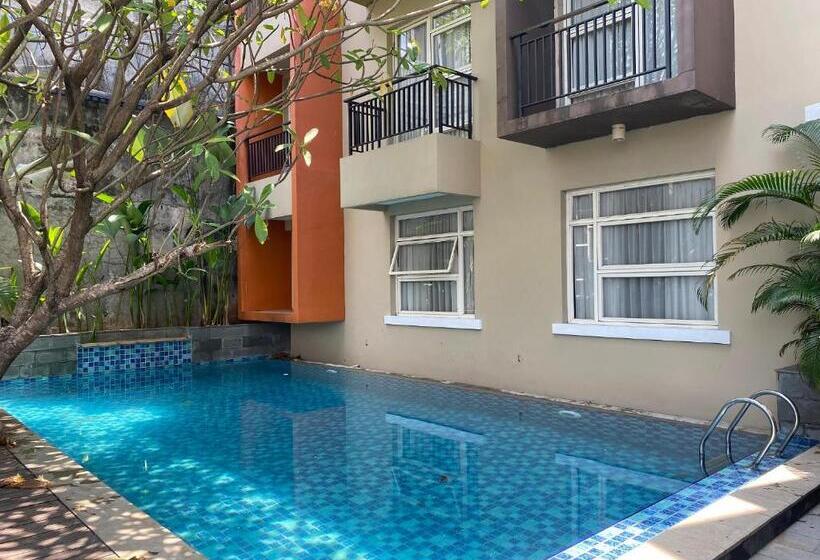 בית מלון כפרי Regato Suites