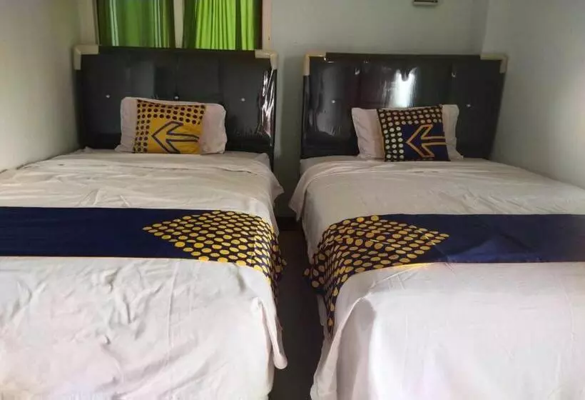 ホテル Spot On 93430 Delta Bnb Residence